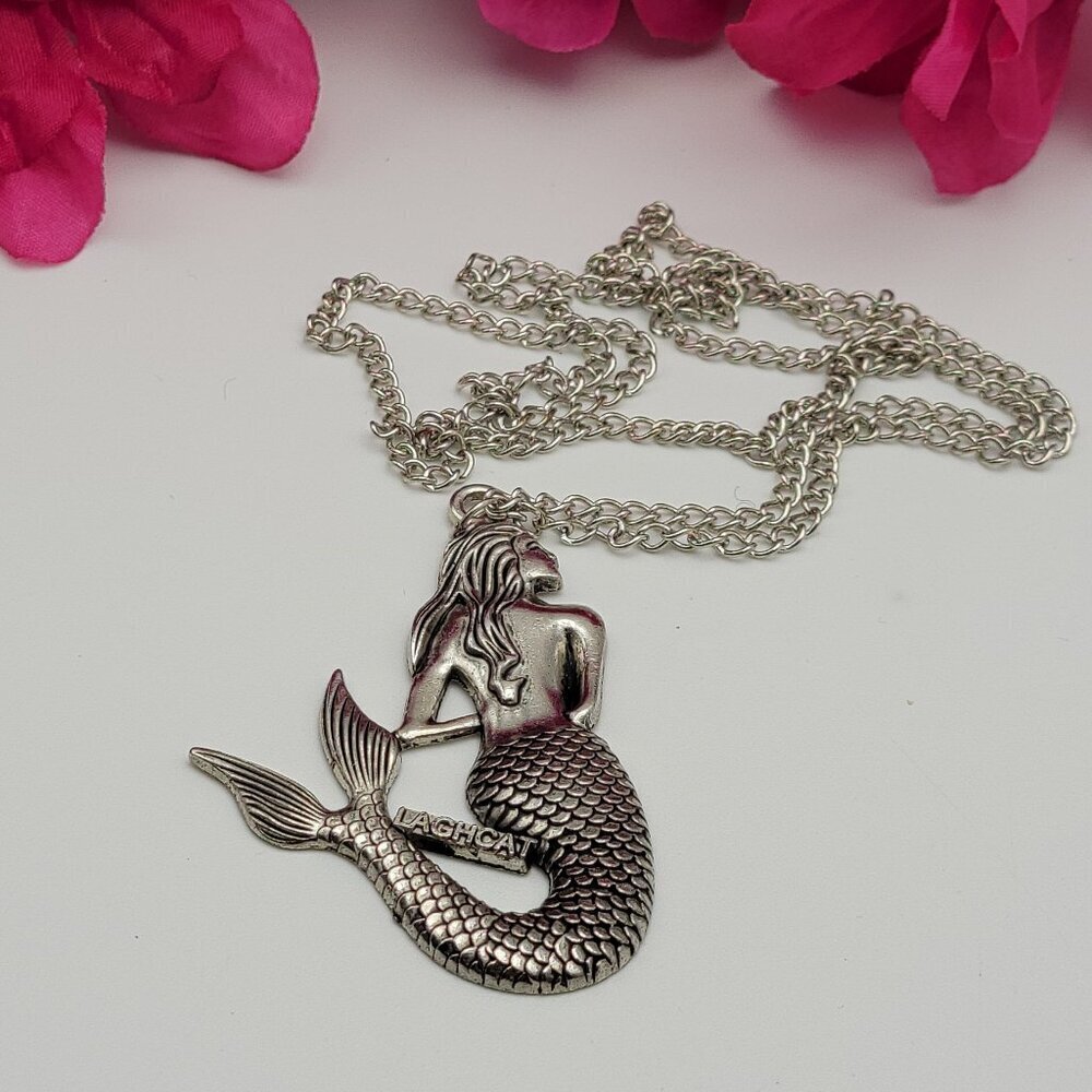 Silver-Tone Mermaid Pendant Necklace 26 Inch Continuous Chain SEA LIFE